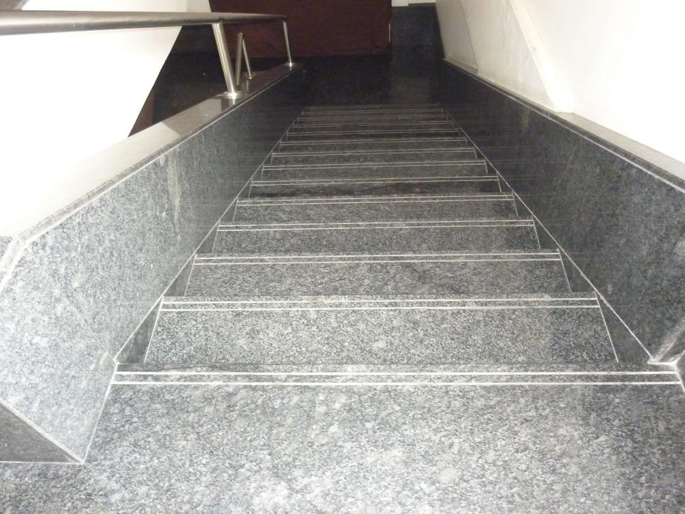 Hotel New Bengal 3*