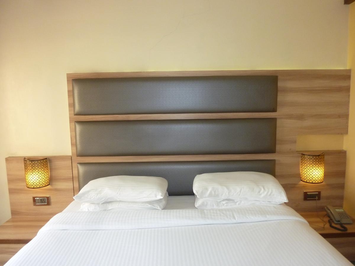 Hotel New Bengal 3*