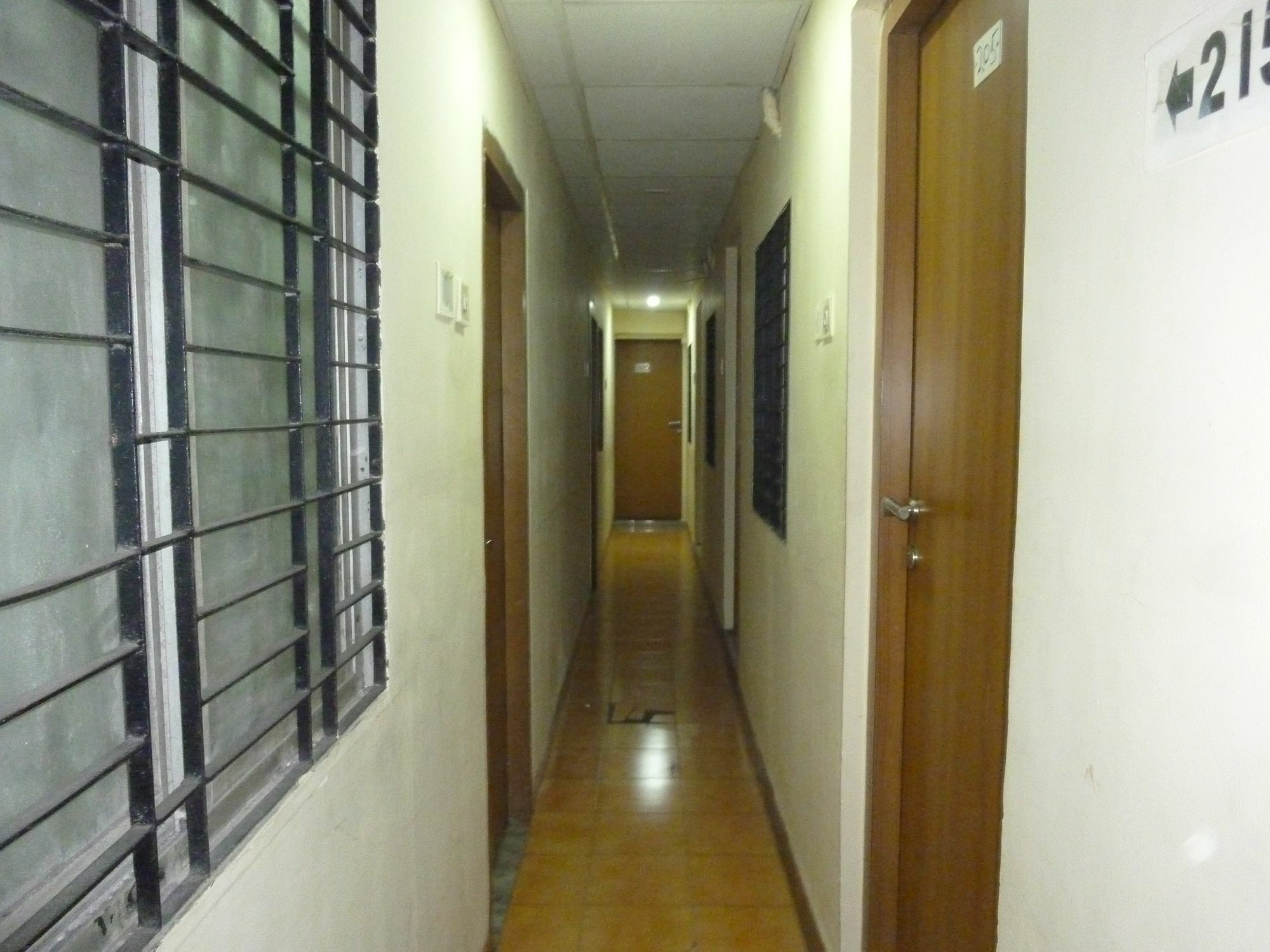 New Bengal Hotel 3*
